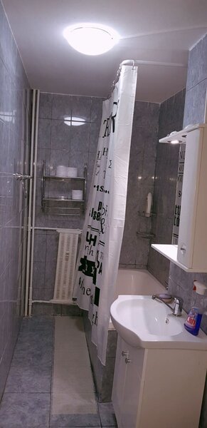 Parcul Sebastian, garsoniera 36 mp, bloc 1989